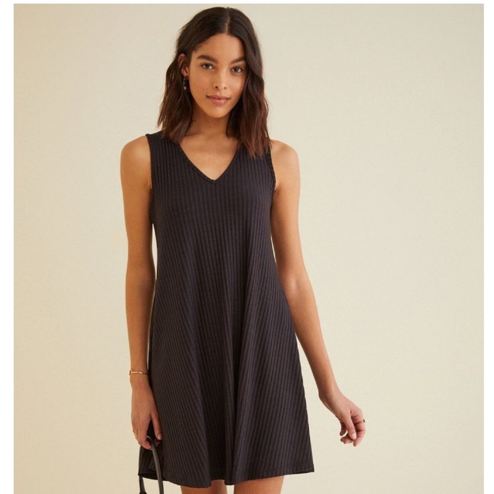Amour Vert Vilma Swing Dress